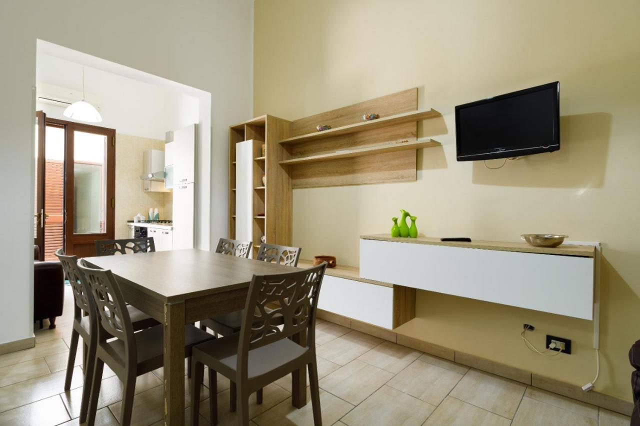 Vacation Rental "Nonna Cecilia" Лечче Екстер'єр фото