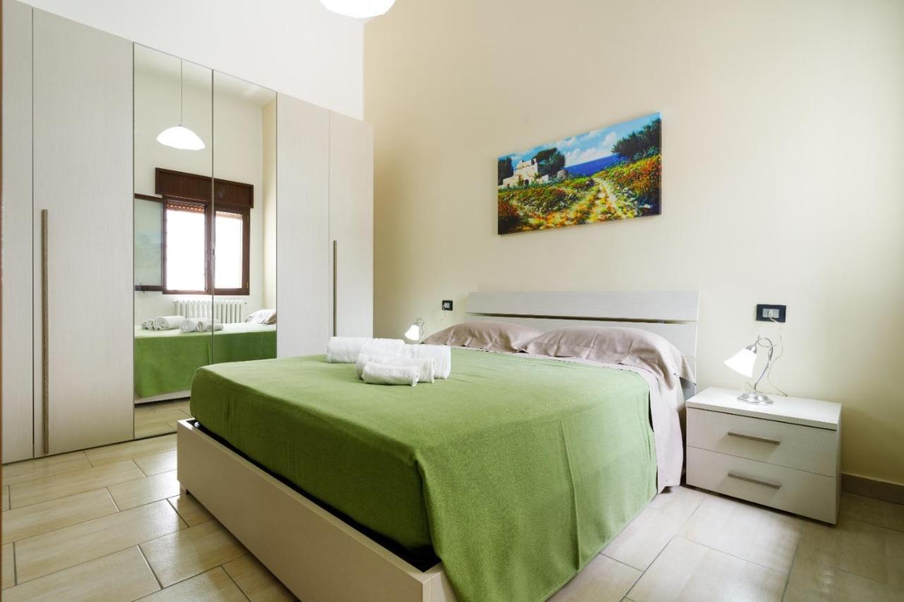 Vacation Rental "Nonna Cecilia" Лечче Екстер'єр фото